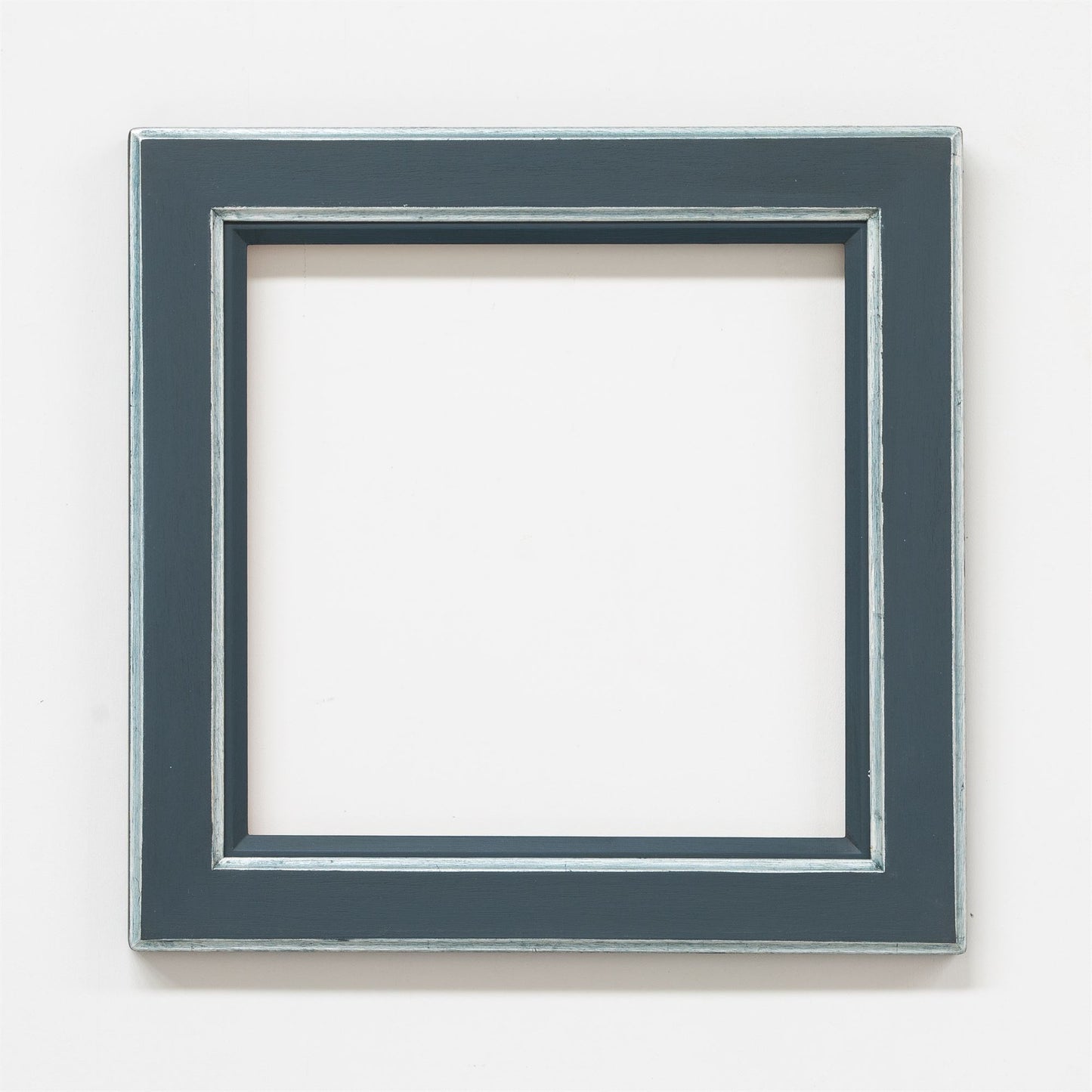 AB10 Standard Painted Frame with Silver Metal Leaf Finish