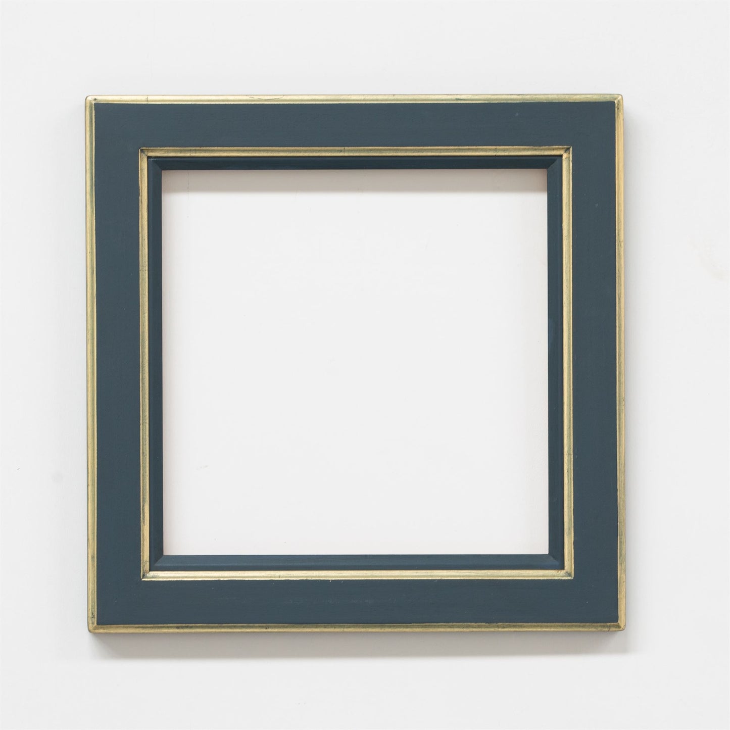 AB10 Standard Painted Frame with Gold Metal Leaf Finish